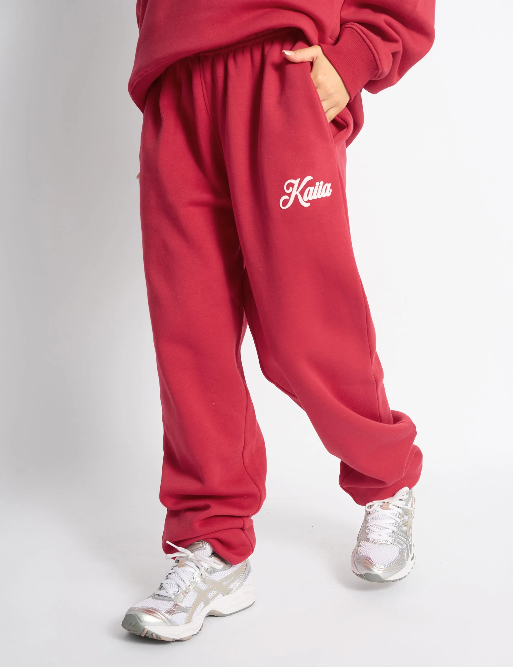 Kaiia Snowflake Logo Cuffed Joggers Red